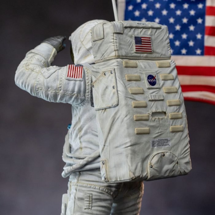 Apollo 11 Astronaut 1:10 Iron Studios - Imagen 5