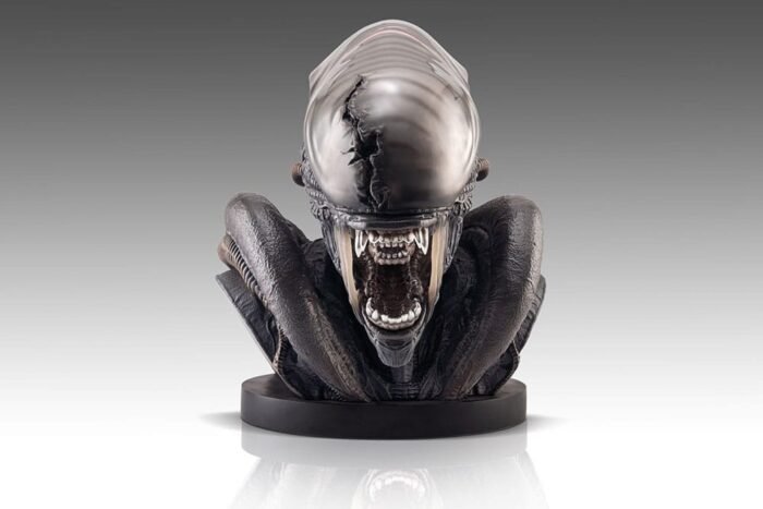 Alien Romulus Life Size Bust 1:1 Hollywood Collectibles