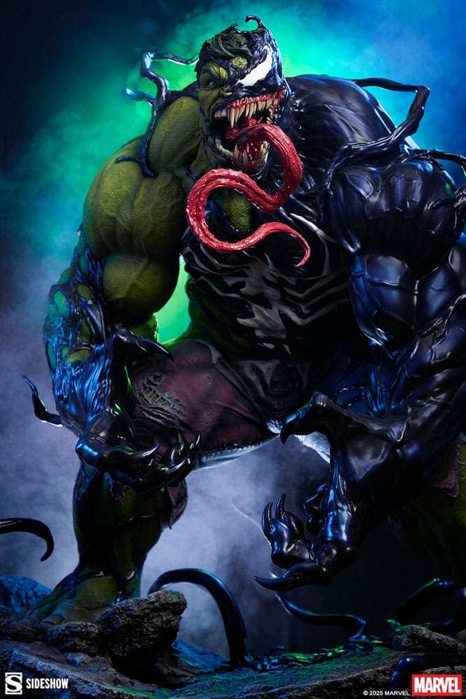 Venomized Hulk Premium Format Sideshow