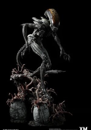 Alien Hive Black Supreme Scale Xm Studios