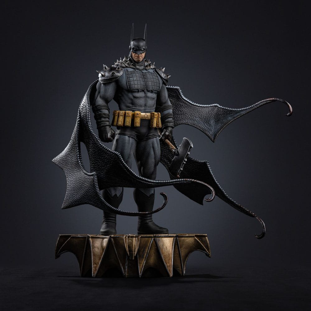 Batman Absolute 1:10 Iron Studios